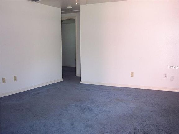3rd image of 644 Wisteria Ct