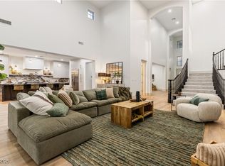 42 Carolina Cherry Dr, Las Vegas, NV 89141