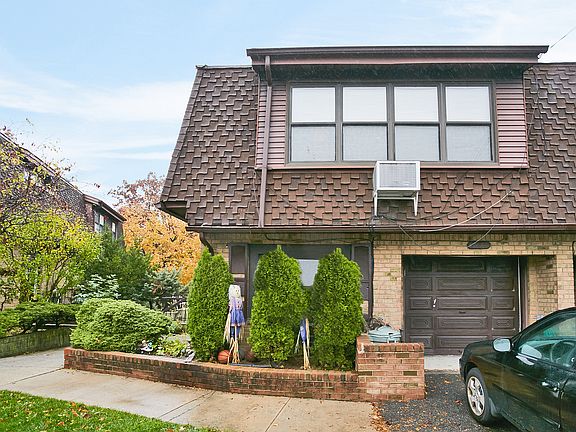 3rd image of 6115 232nd St
