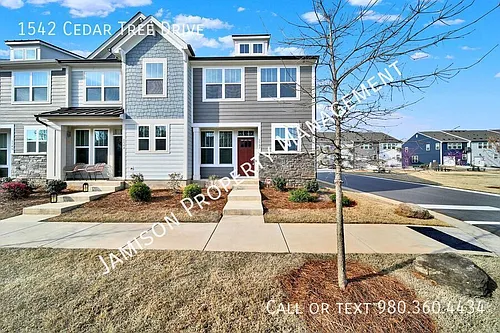1542 Cedar Tree Dr Photo 1