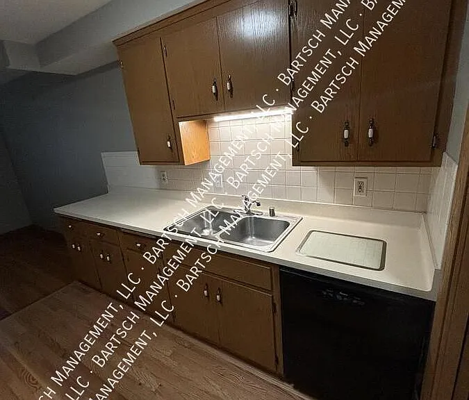 13200 W Bluemound Rd #8 — Photo 11