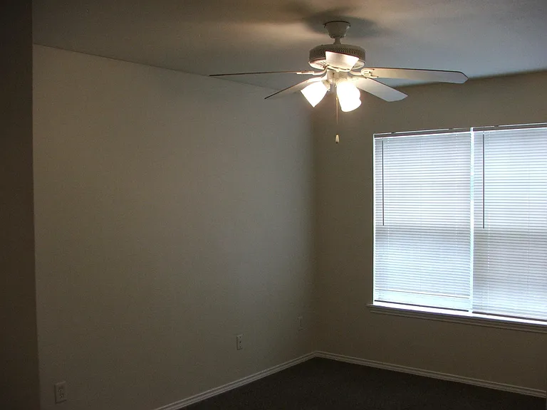 8547 Dunlap St — Photo 5