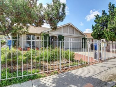 11532 Valerio St, North Hollywood, CA, 91605