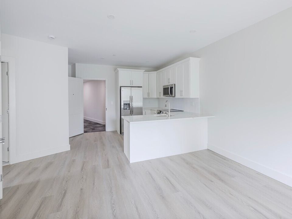 2nd image of 21 Knight St #104