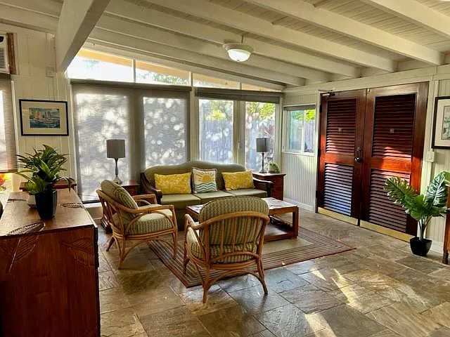 Entry with seating reading area