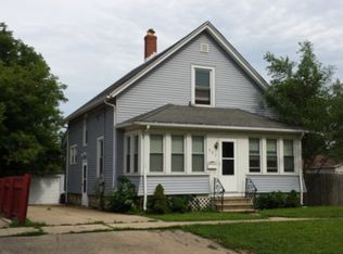 537 Morton Ave, Aurora, IL 60506