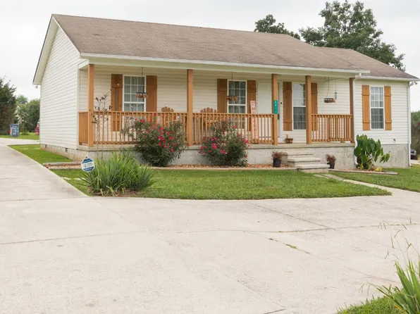 2411 Standing Stone Hwy, Cookeville, TN 38506