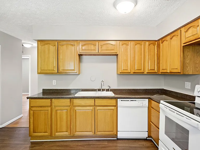 6406 Dalewood Rd — Photo 19