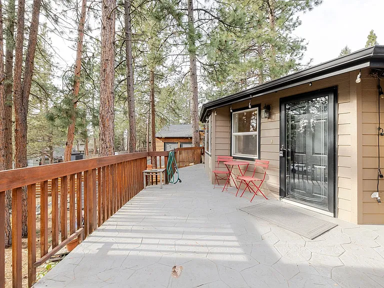 2352 NW Marken Pl — Photo 3