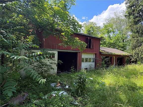 2nd image of 110 Sullivan Rd