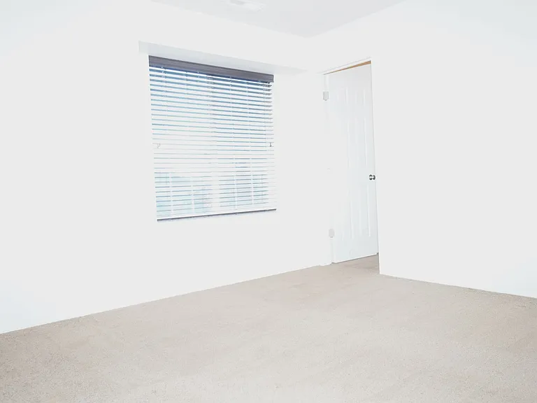 10686 Ice Springs St — Photo 18