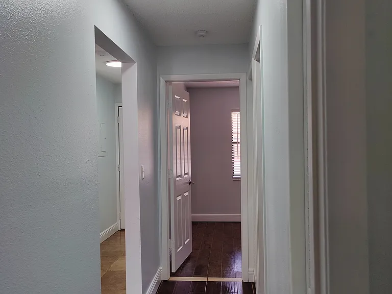 7110 Barclay Ave #C — Photo 7