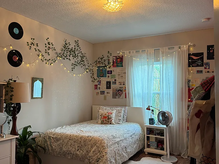 14216 Lambert Bridge Ln — Photo 35
