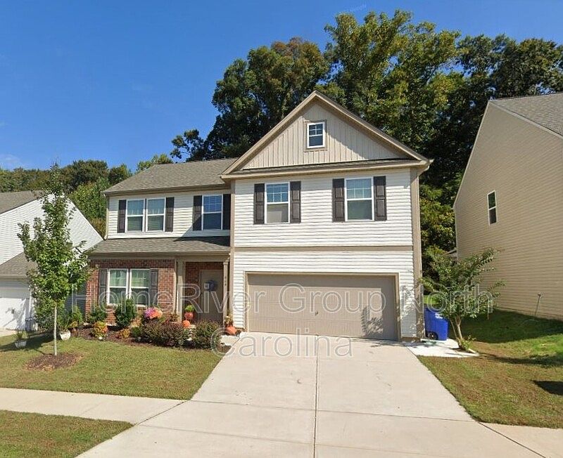 1st image of 464 Green Arbor Ln