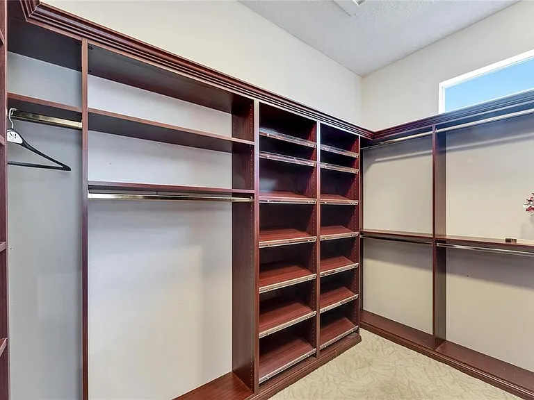 17904 Cachet Isle Dr — Photo 34