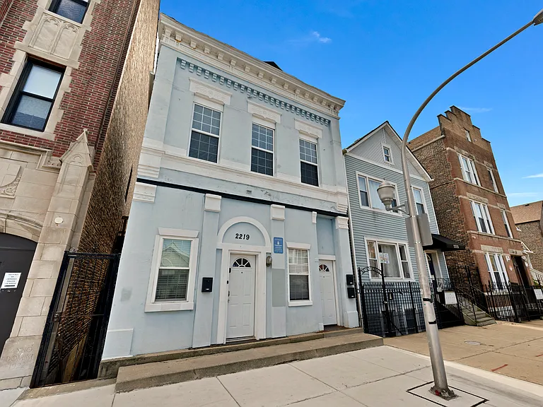 2219 W 18th Pl #2R — Photo 11