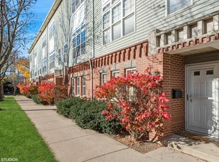 1764 W Ainslie St, Chicago, IL 60640