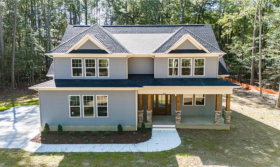 1st image of 19 Ac Grove Ave