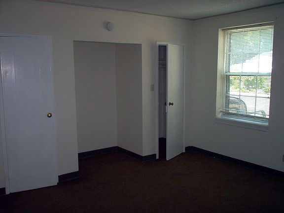 2nd image of 1306 23rd Ave APT 2D