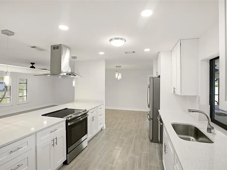 176 N Waterway Dr NW — Photo 7