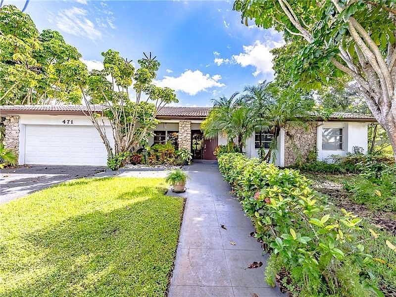 1st image of 471 Sailboat Cir