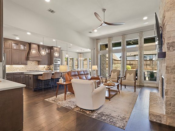 4th image of 4028 Palomino Rd