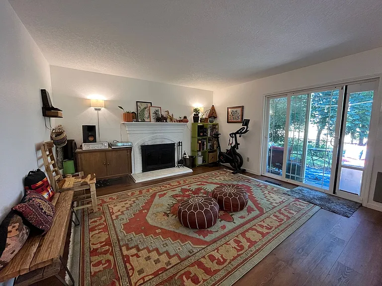 6185 NW 208th Ave — Photo 32