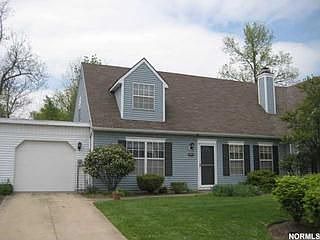 2nd image of 2865 Tinkers Ln