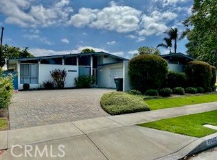 17442 La Mesa Ln, Huntington Beach, CA 92647