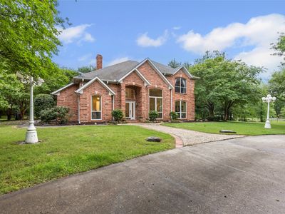 111 Oak Ln, Commerce, TX, 75428