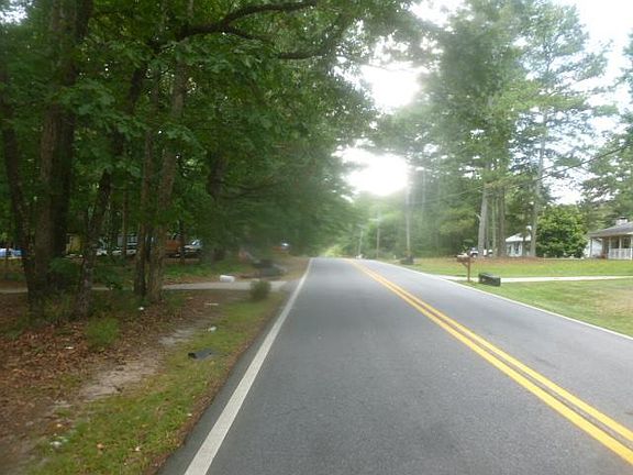 4th image of 184 Park Place Dr