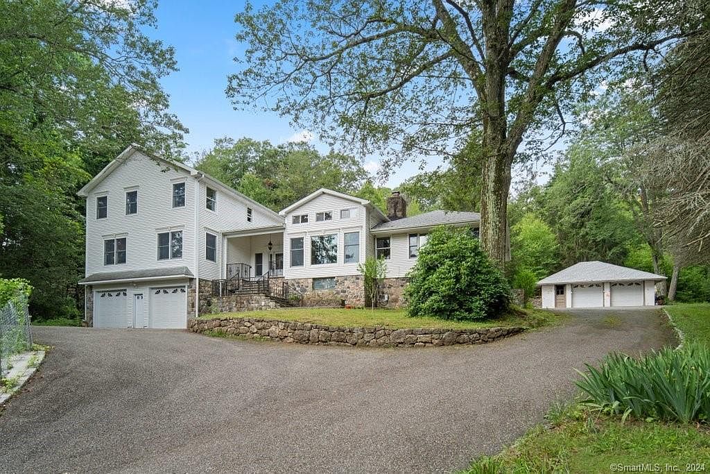 12 Rocky Hill Rd, New Fairfield, CT 06812 | Zillow