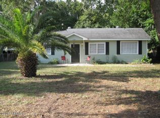 1307 Lafayette St, Beaufort, SC 29902
