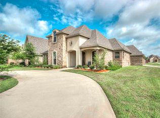 443 Tupelo Dr, Bossier City, LA 71111