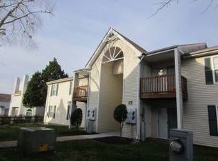 833 Crossing Ct APT 101, Virginia Beach, VA 23455