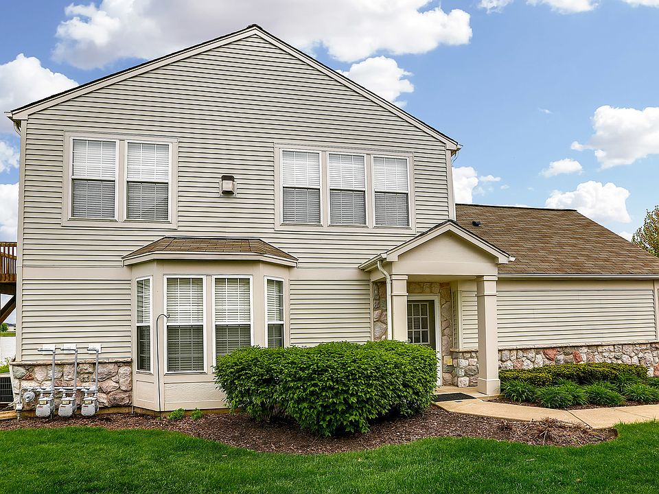 1st image of 24954 Gates Ln