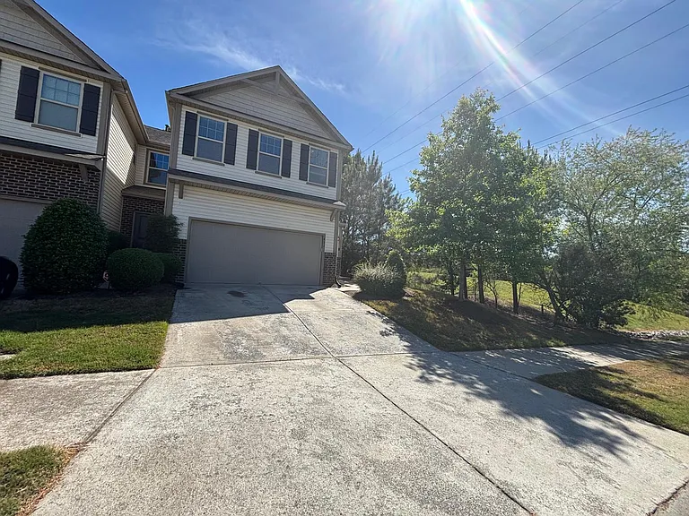 451 Shakespeare Dr — Photo 7