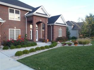 11941 Mount St, Crown Point, IN 46307