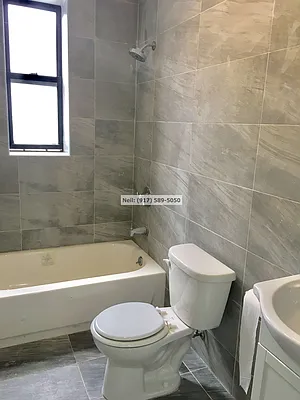 Rented by Uptown Flats LLC | media 9