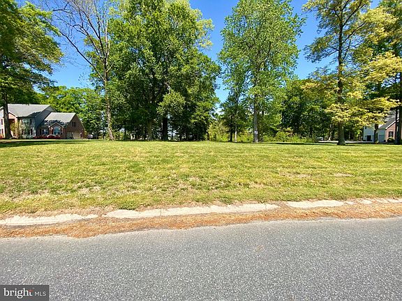 3rd image of 0 Blue Heron Way