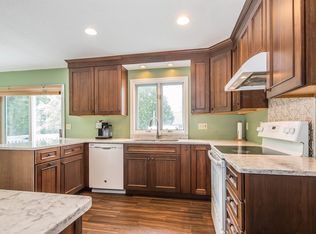 6 Moonbrook Drive, Rutland City, VT 05701