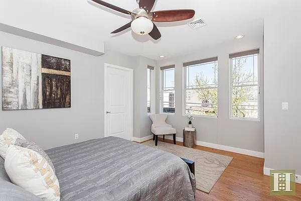 Sold by Halstead Property | media 6