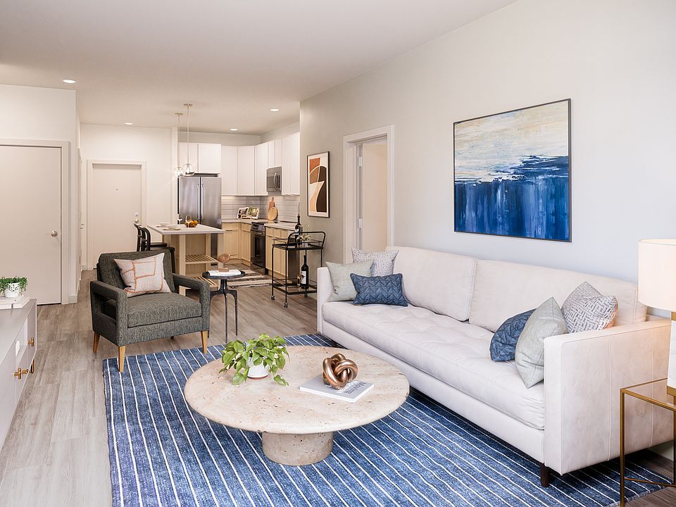 Sylvan Woods Westchester - Living to Kitchen