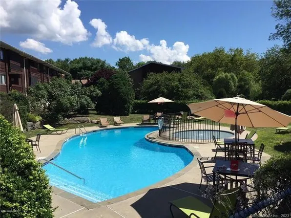 154 Cold Spring Rd APT 19, Stamford, CT 06905