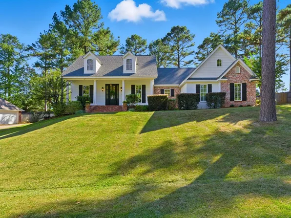 6 Rio Dosa Dr, Hattiesburg, MS 39402