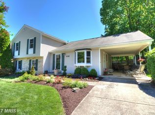 4361 Harvester Farm Ln, Fairfax, VA 22032
