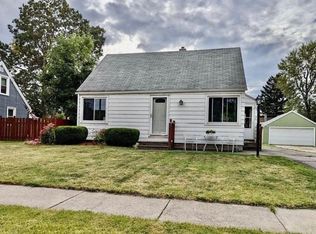 30 Edge Park Dr, Buffalo, NY