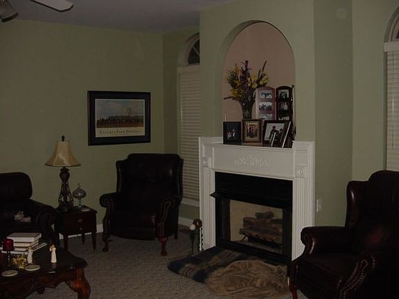 3384 Malone Drive Family Room
