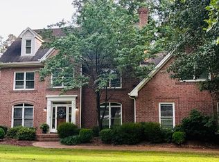 113 Charlemagne Ct, Cary, NC 27511
