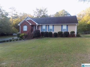 517 6th St, Pleasant Grove, AL 35127